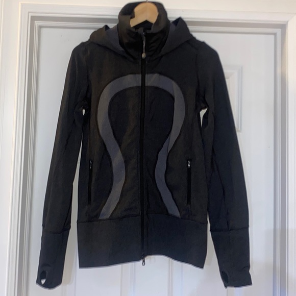 Lululemon zip up jacket - Picture 2 of 10